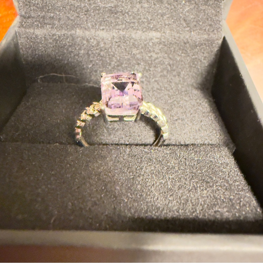 Emerald-Cut Natural Saphire  Gemstone Ring in sterling silver Setting